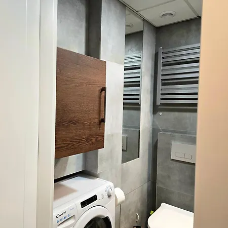 Apartmán Comfortable West V *