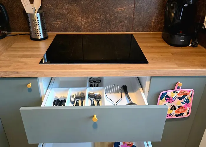 Comfortable West V * Varsó